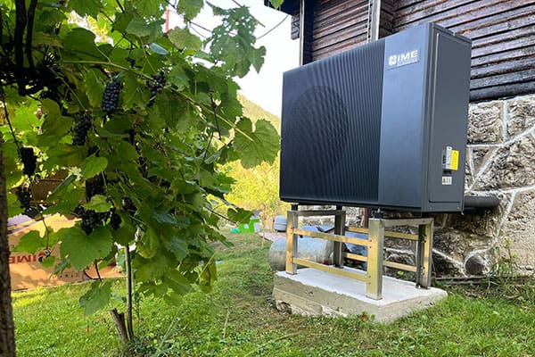 realizácia 14 kW tepelného čerpadla v obci Stankovany